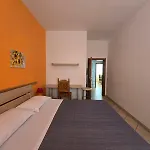 Casa Di Mare - 2 Matrimoniali E Condizionatore A 200 Mt Dalla *